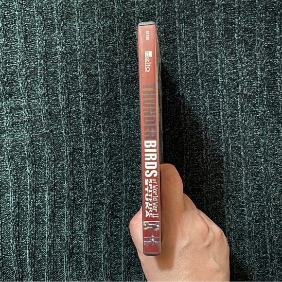 DVD: Thunderbirds Of World War II: Stuka/Spitfire - Picture 3 of 5